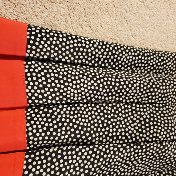 Skirt - Picture 5 of 11